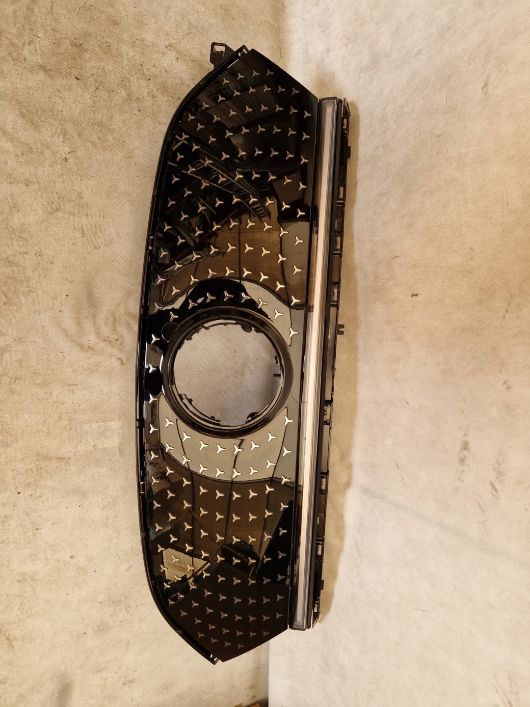 Mercedes-Benz EQA H243 Kühlergrill FRONTGRILL Kühlergitter A2438886600 - Thumbnail 1