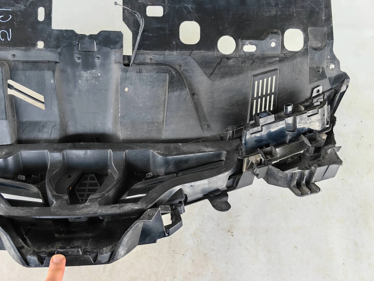 Renault Clio X98 Kühlergrill FRONTGRILL Kühlergitter 622561433R - Thumbnail 10