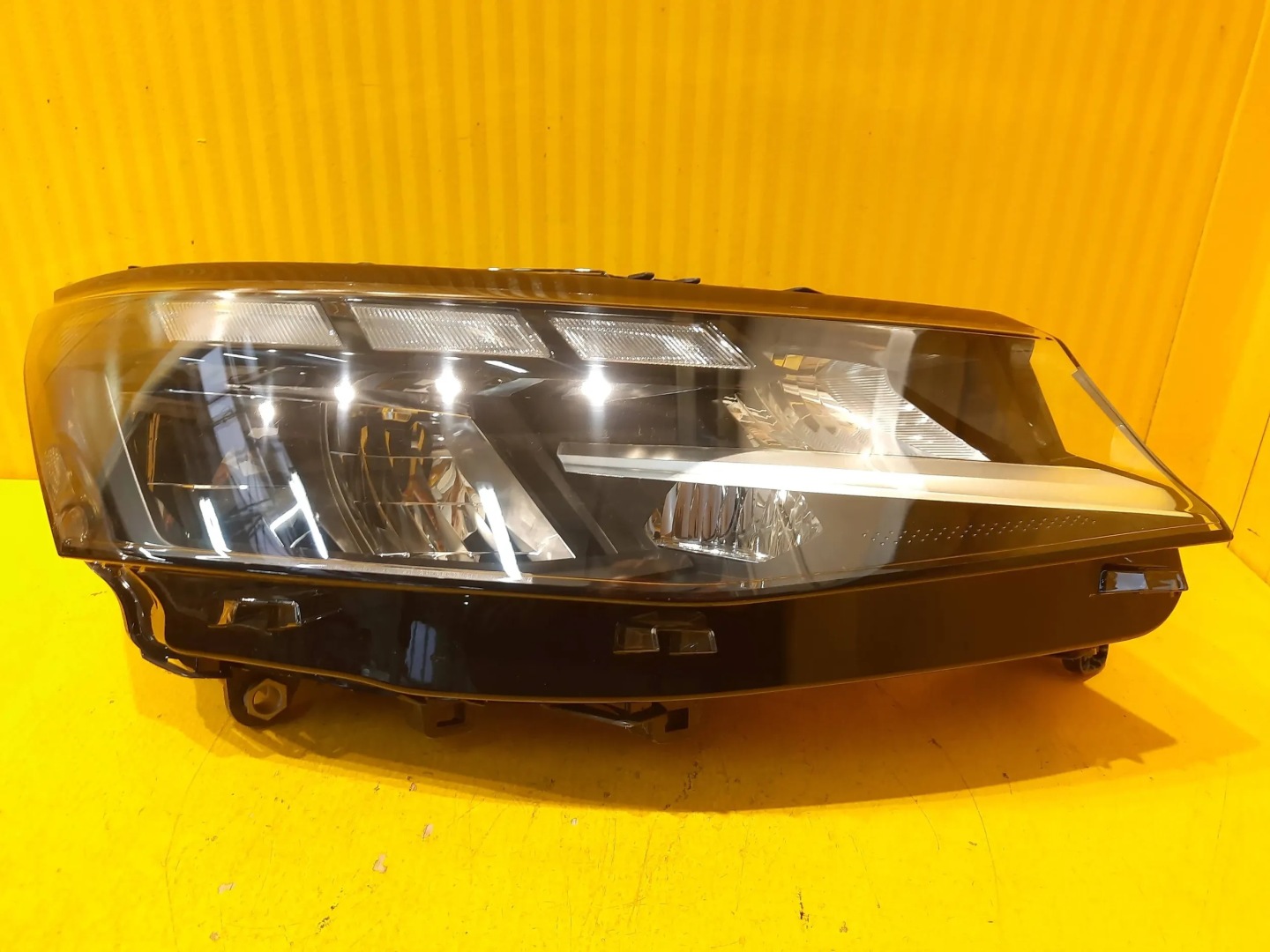 Frontscheinwerfer VW Transporter T7 7T1941036AC LED Rechts Headlight - Thumbnail 1