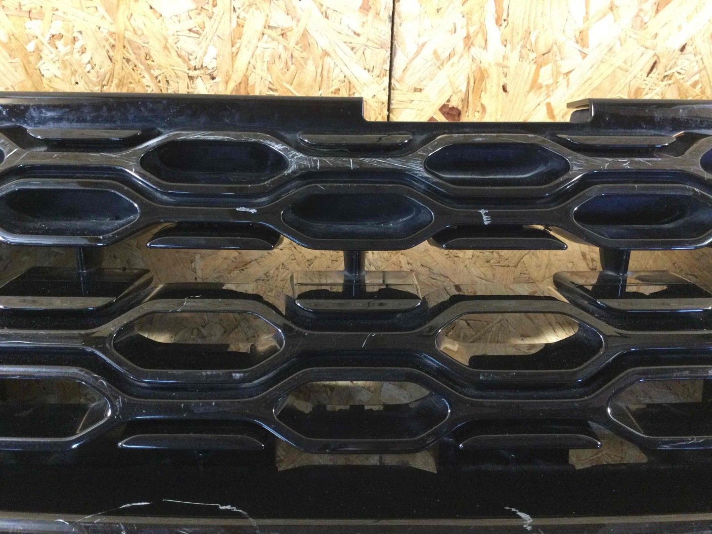 Land Rover Discovery LA Kühlergrill FRONTGRILL Kühlergitter 728A100CD - Thumbnail 4