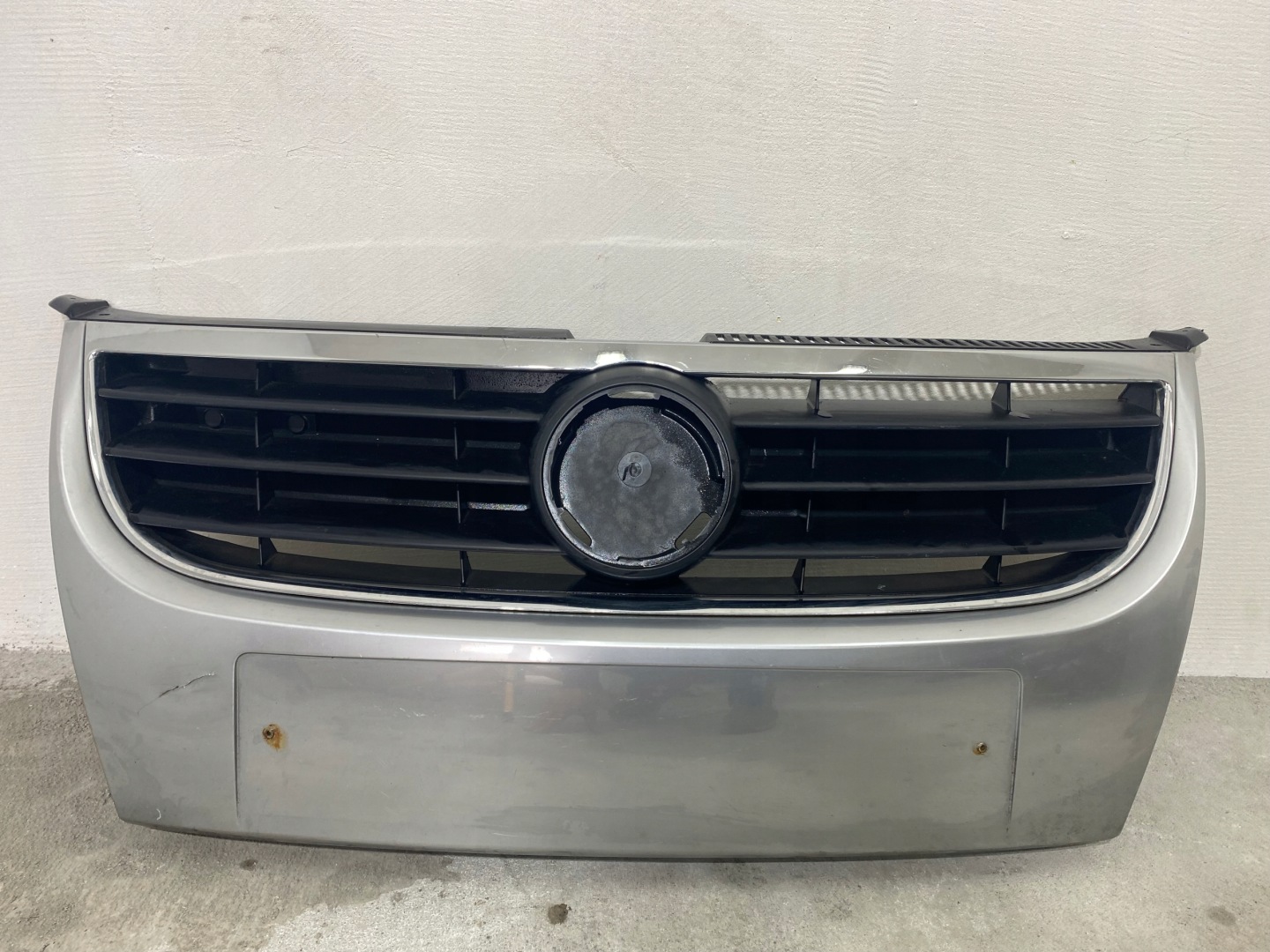 VW Touran 1T Kühlergrill FRONTGRILL Kühlergitter 1T0853651DE - Thumbnail 1