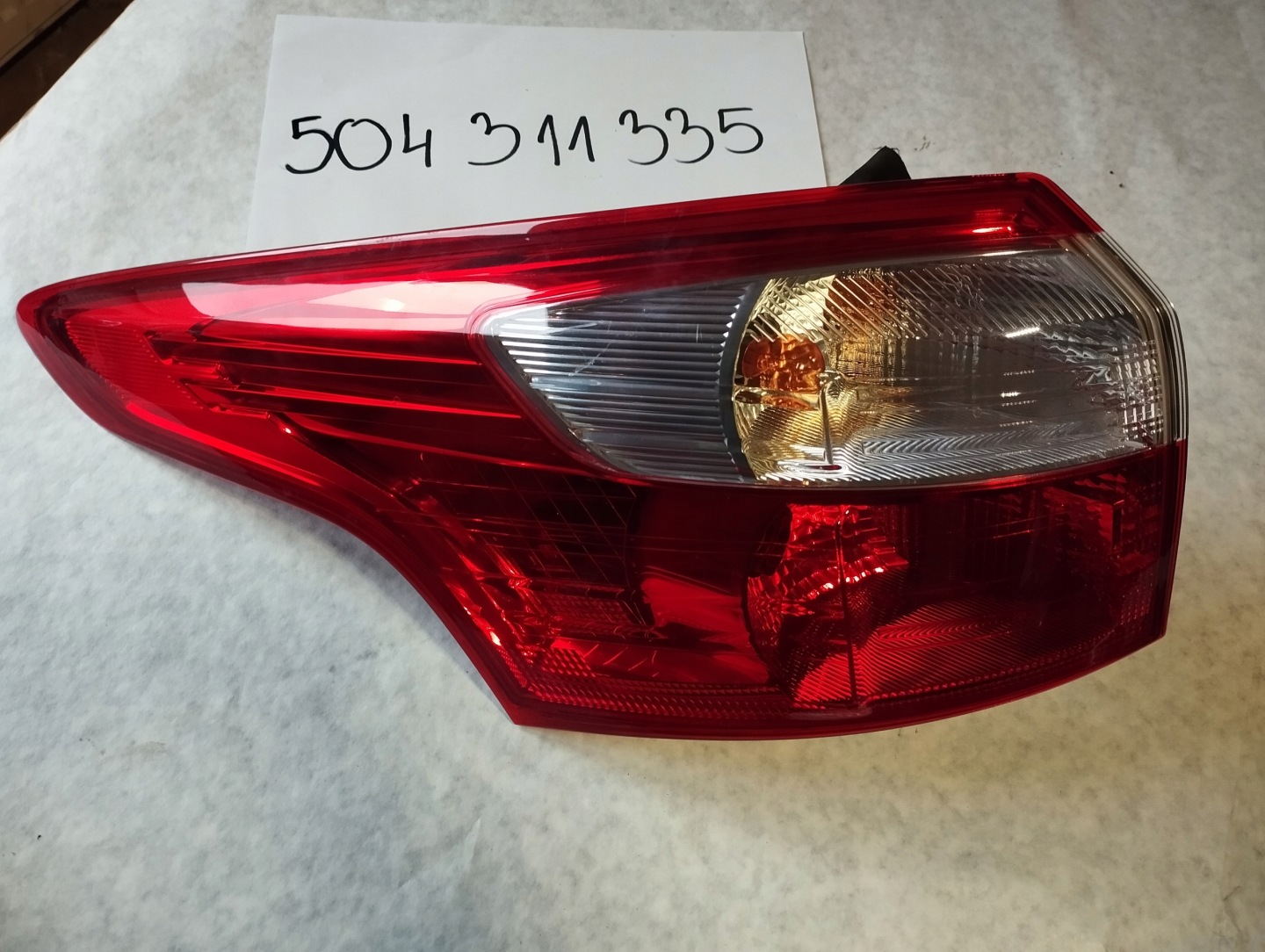Ford Focus III Mk3 Rückleuchte SM5113405GG Rearlamp - Thumbnail 1