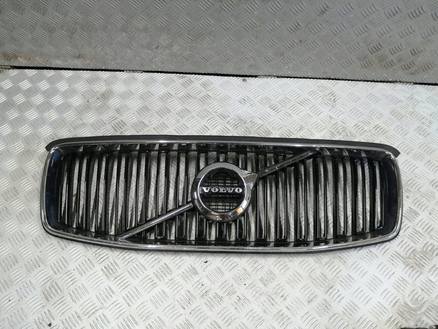 Volvo XC90 Kühlergrill FRONTGRILL Kühlergitter 31425935 - Thumbnail 1