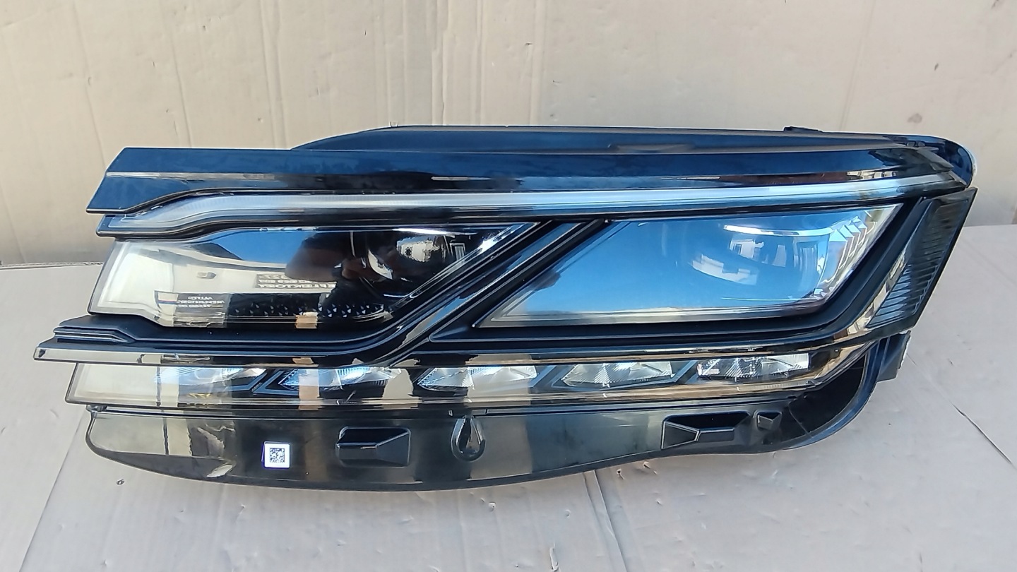 Frontscheinwerfer VW Touareg I 761941081A Matrix LED Links Headlight - Thumbnail 1