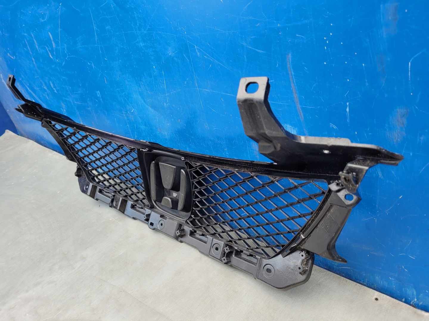 Honda Civic I SB Kühlergrill FRONTGRILL Kühlergitter 71121TV0E512M1 - Thumbnail 9