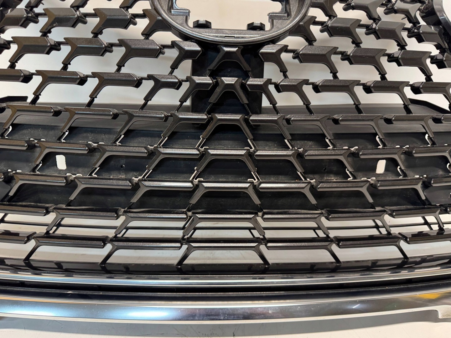 Lexus UX ZA1 Kühlergrill FRONTGRILL Kühlergitter 5315576070 - Thumbnail 9