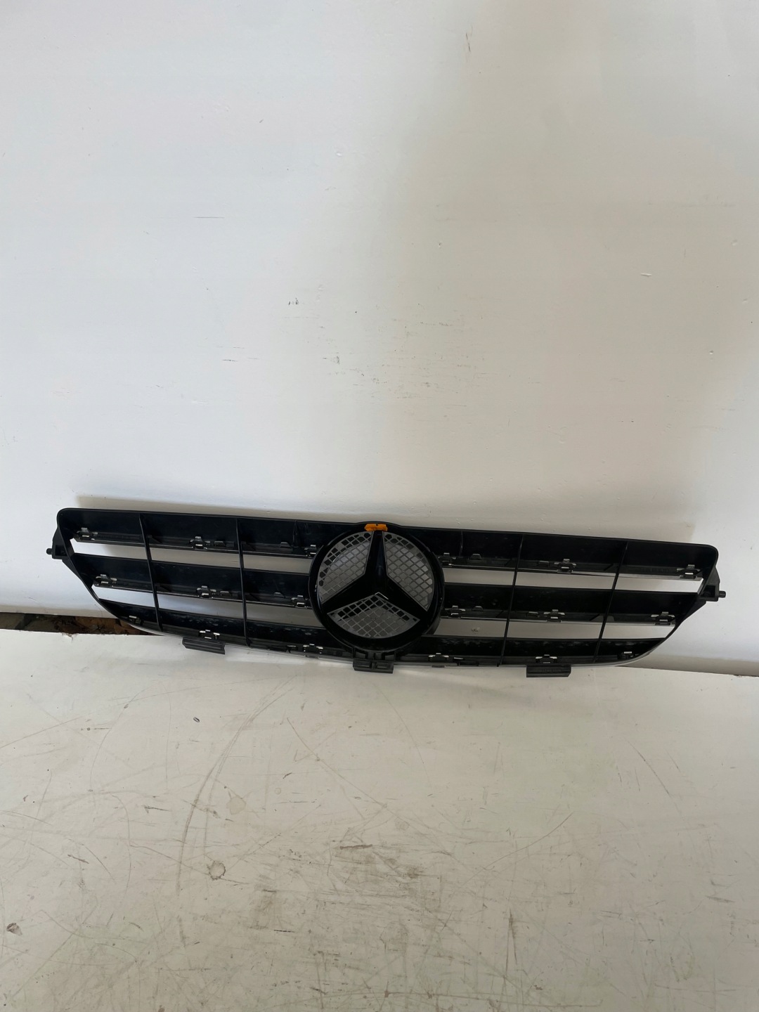 Mercedes-Benz CLK-Klasse W209 Kühlergrill FRONTGRILL Kühlergitter A2098800123 - Thumbnail 3