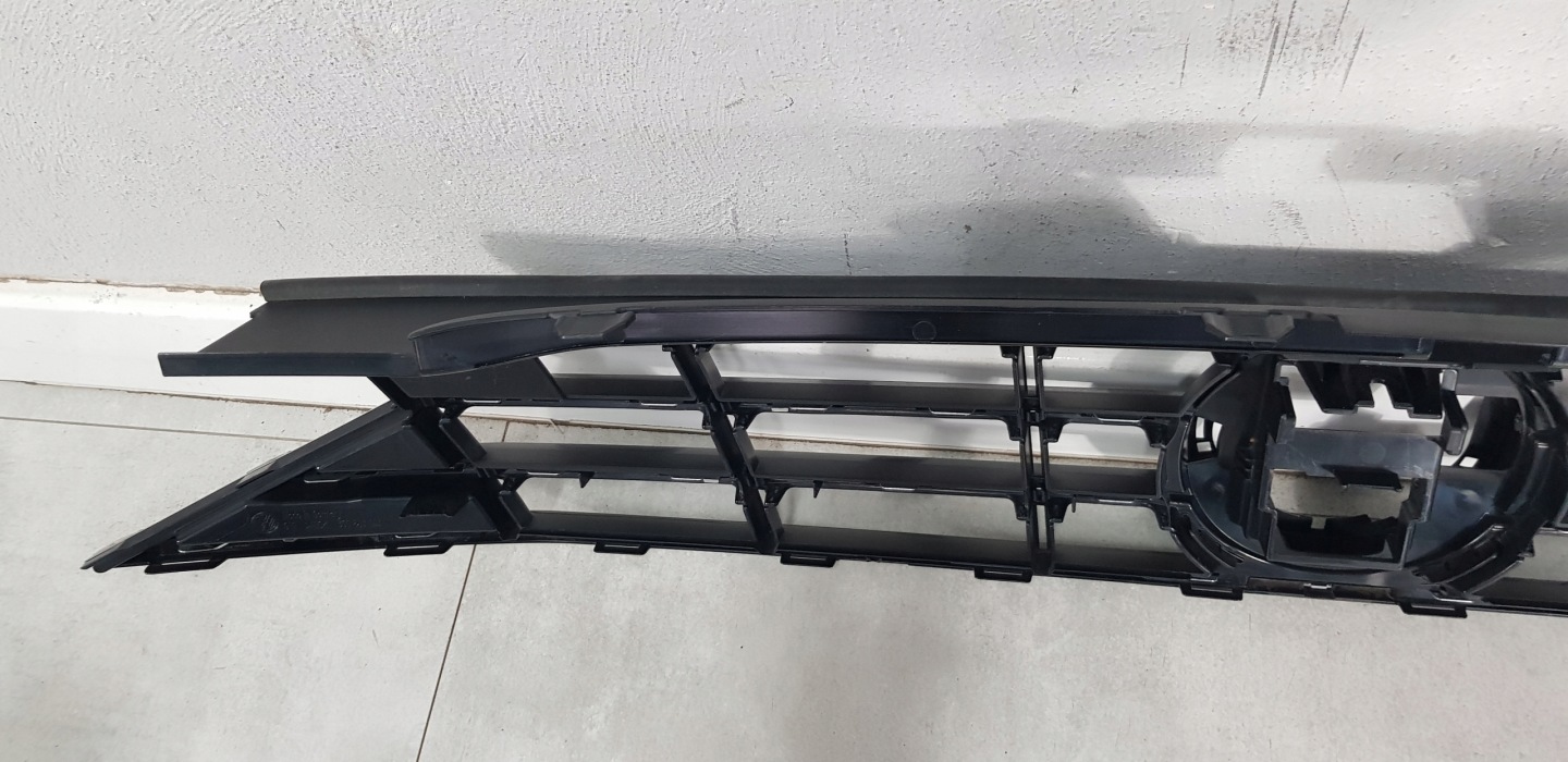 VW Passat B8 Kühlergrill FRONTGRILL Kühlergitter 3G0853651CB - Thumbnail 11