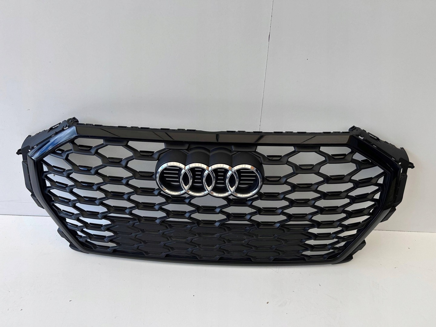 Audi Q3 Kühlergrill FRONTGRILL Kühlergitter 83F853651 - Thumbnail 2
