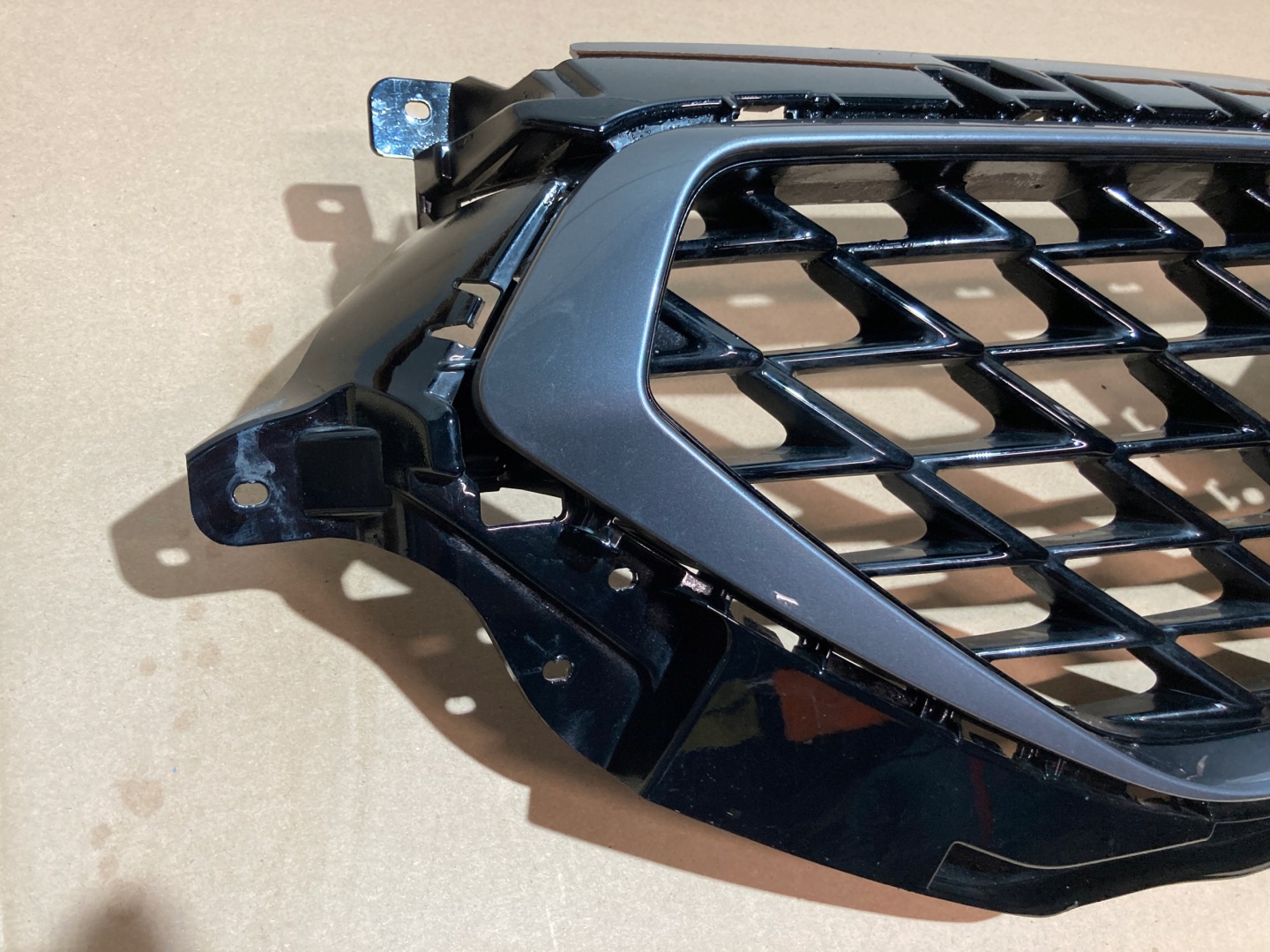 SEAT Formentor KM Kühlergrill FRONTGRILL Kühlergitter 5FF853651C - Thumbnail 2