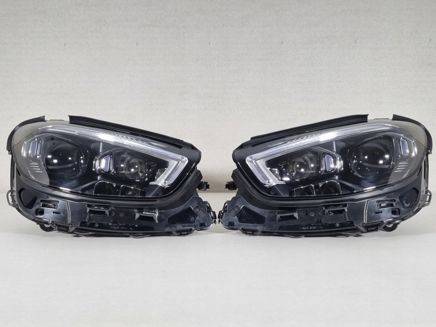 Frontscheinwerfer Mercedes-Benz E-Klasse W213 A2139068409 LED Links Headlight - Thumbnail 1
