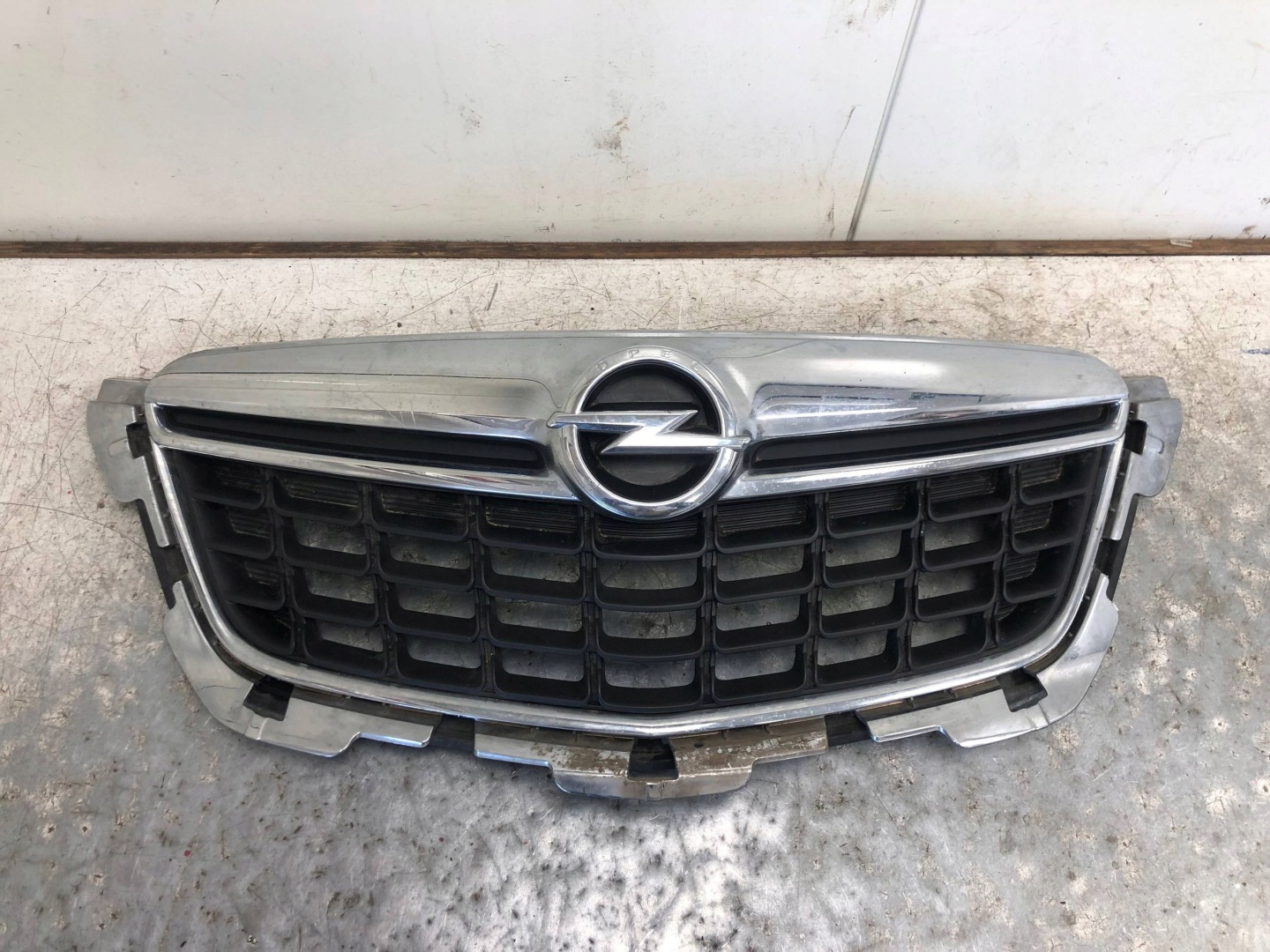 Opel Mokka Kühlergrill FRONTGRILL Kühlergitter 95391779 - Thumbnail 1