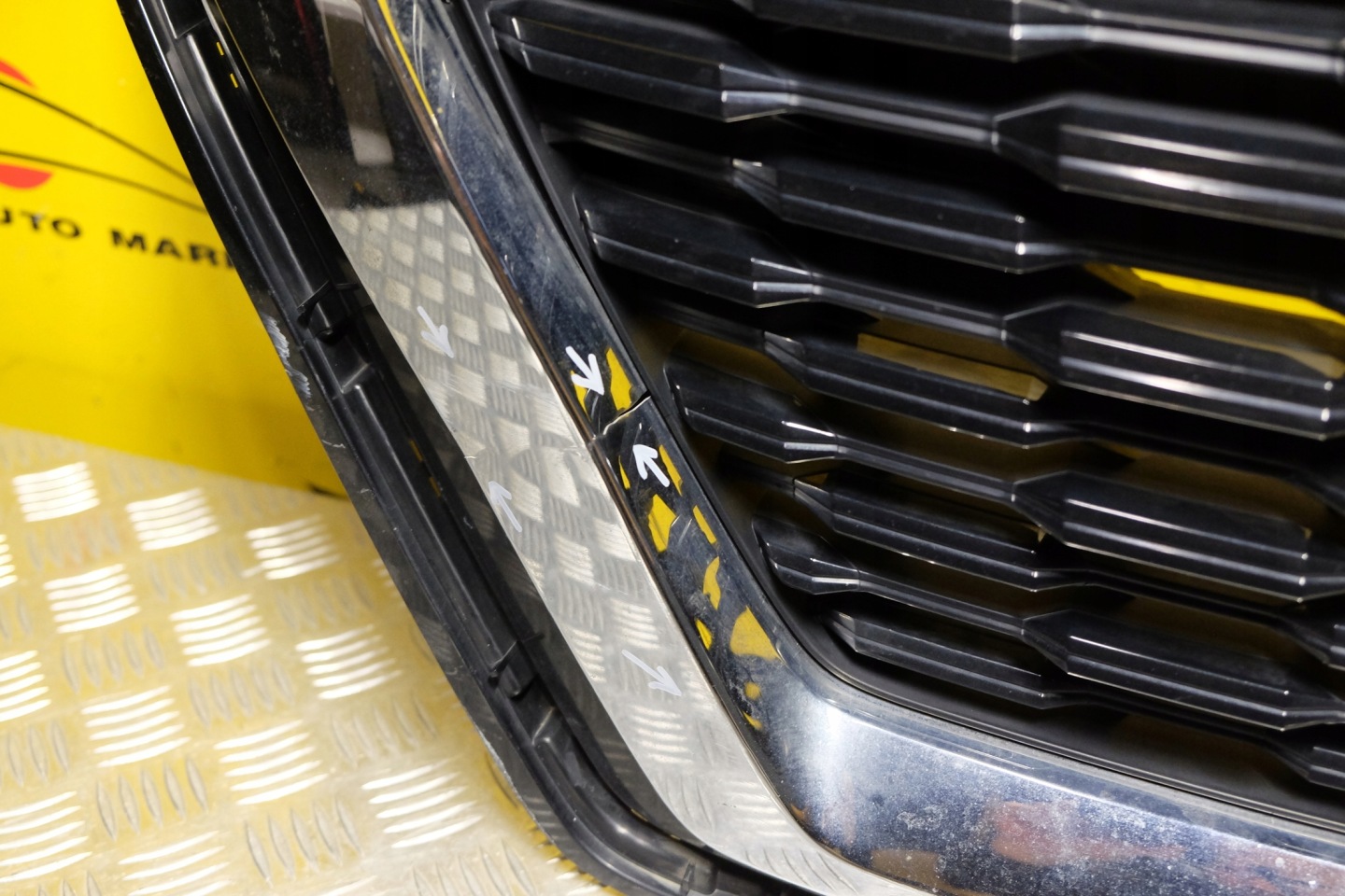 Nissan X-Trail T31 Kühlergrill FRONTGRILL Kühlergitter 623106RR0A - Thumbnail 4