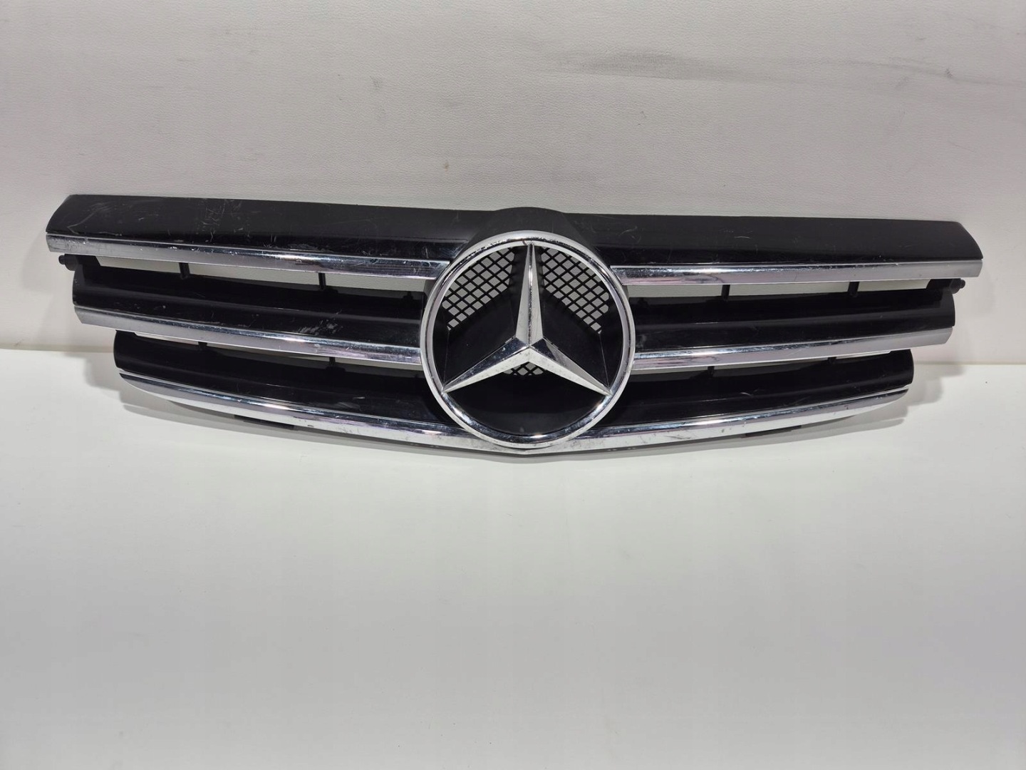 Mercedes-Benz CLK-Klasse W209 Kühlergrill FRONTGRILL Kühlergitter A2098800223 - Thumbnail 1