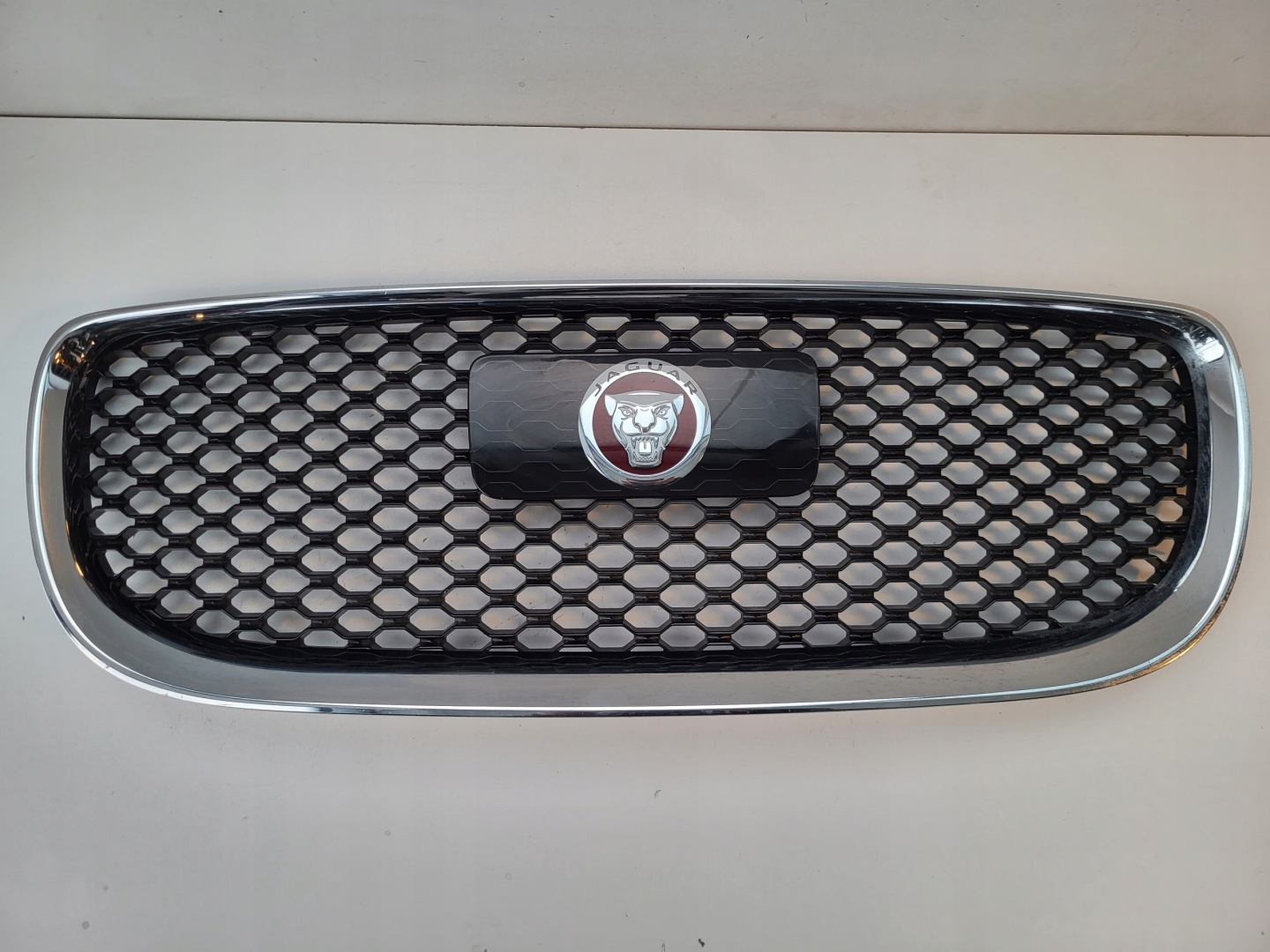 Jaguar XE X760 Kühlergrill FRONTGRILL Kühlergitter 738B271JAAAS - Thumbnail 4