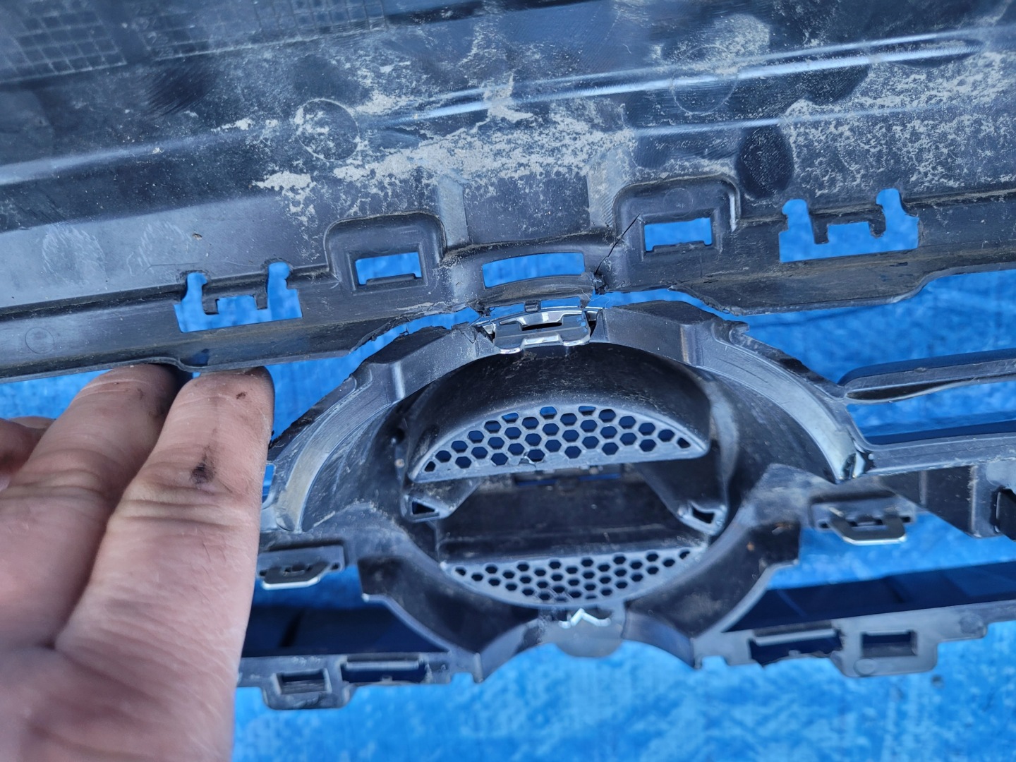 Opel Astra Kühlergrill FRONTGRILL Kühlergitter 13368851 - Thumbnail 12