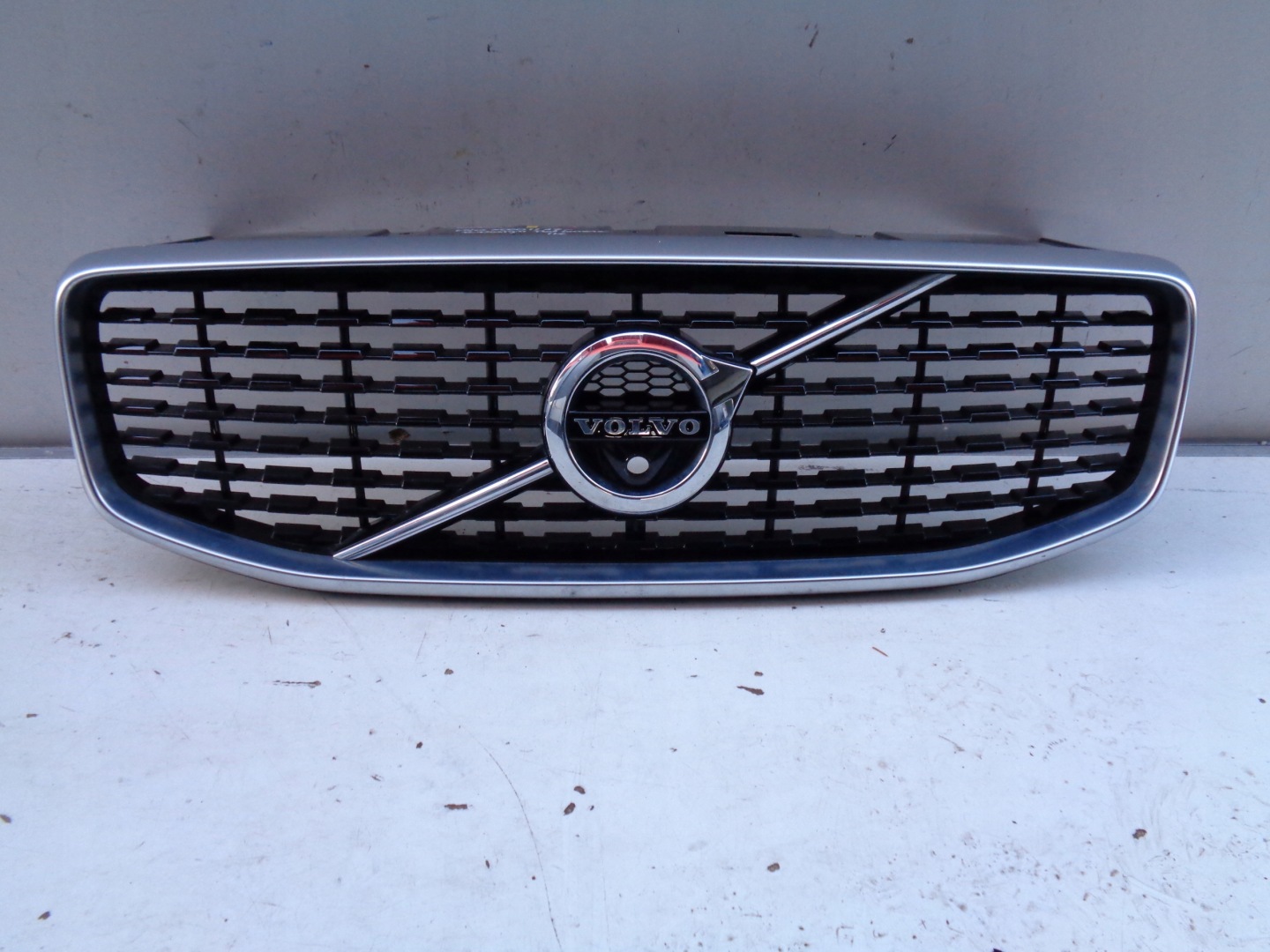 Volvo XC60 Kühlergrill FRONTGRILL Kühlergitter 31457464AT - Thumbnail 1