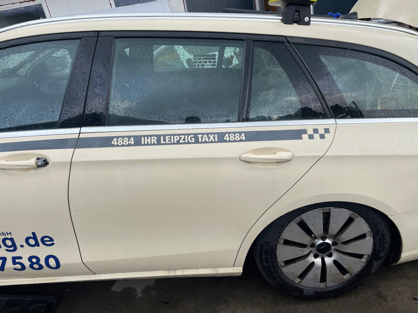 Mercedes-Benz E-Klasse W213 Tür Hinten Links Kombi Door A5648644128 - Image 1
