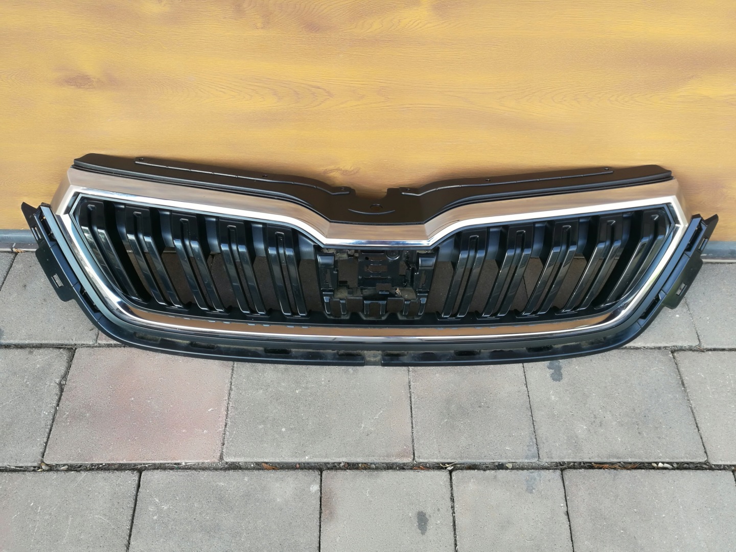 Skoda Kodiaq 658 Kühlergrill FRONTGRILL Kühlergitter 6588536530R - Thumbnail 1
