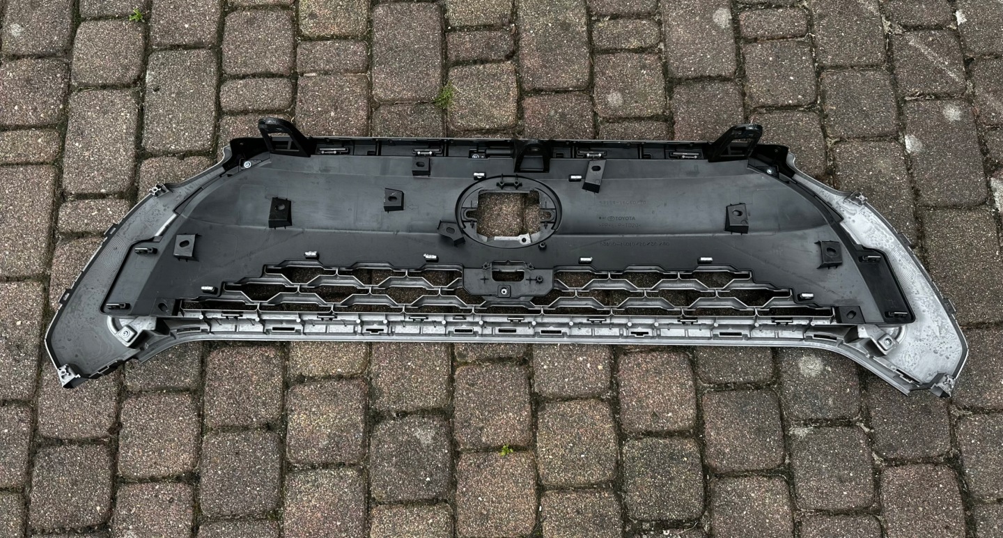 Toyota Corolla E170 Kühlergrill FRONTGRILL Kühlergitter 5311416060 - Thumbnail 7