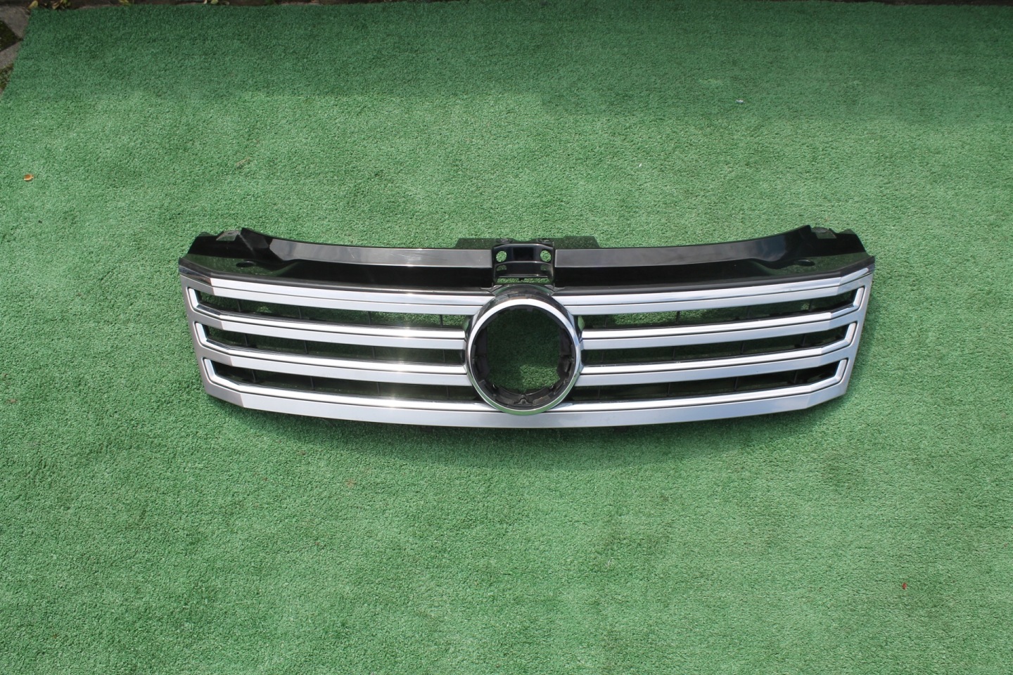 VW Phaeton 3D Kühlergrill FRONTGRILL Kühlergitter 3D0853651AE - Thumbnail 1