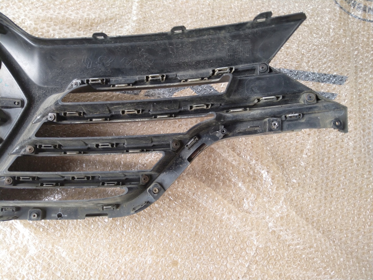 Renault Koleos RZG Kühlergrill FRONTGRILL Kühlergitter 623108912R - Thumbnail 8