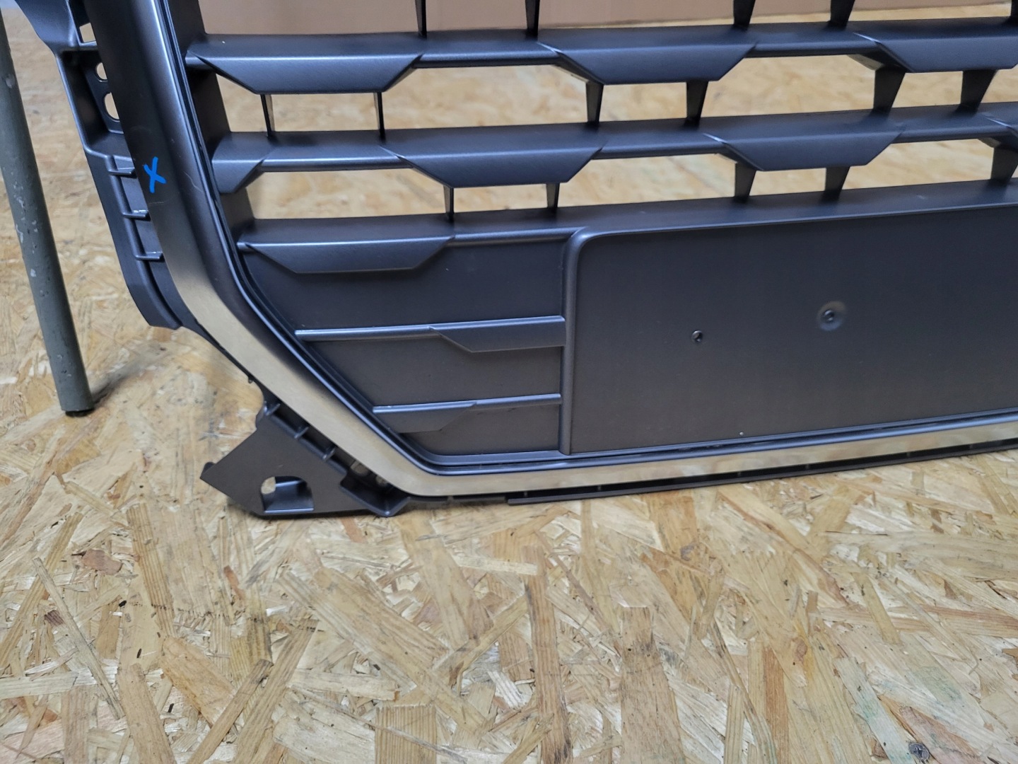 Audi Q2 Kühlergrill FRONTGRILL Kühlergitter 81A853651 - Thumbnail 7