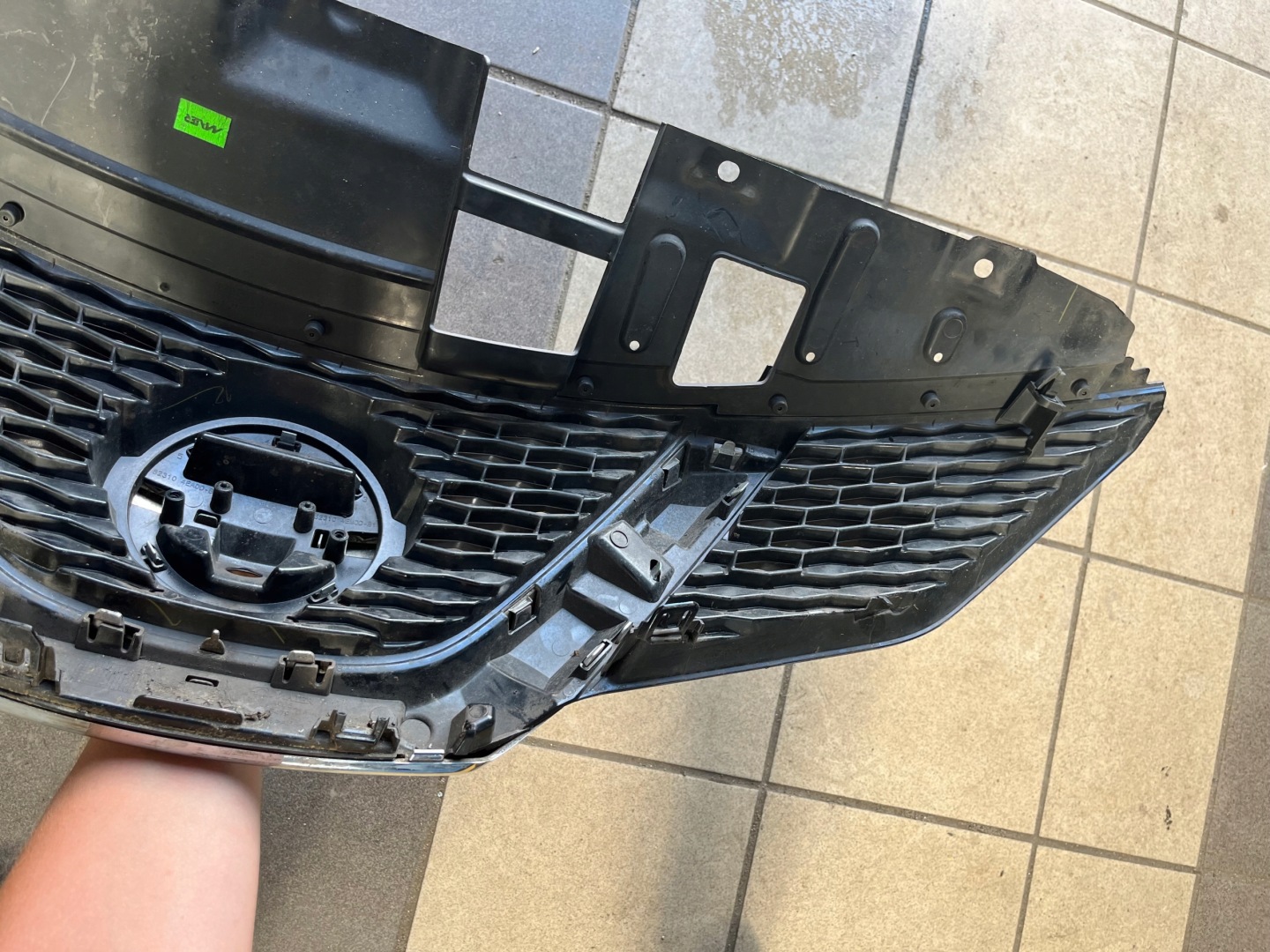 Nissan Qashqai J11 Kühlergrill FRONTGRILL Kühlergitter 623124EA0D - Thumbnail 6