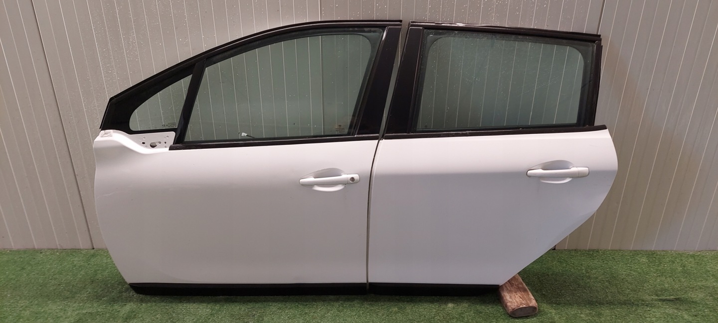Peugeot 2008 Tür Vorne Links Door Porta Porte - Thumbnail 1