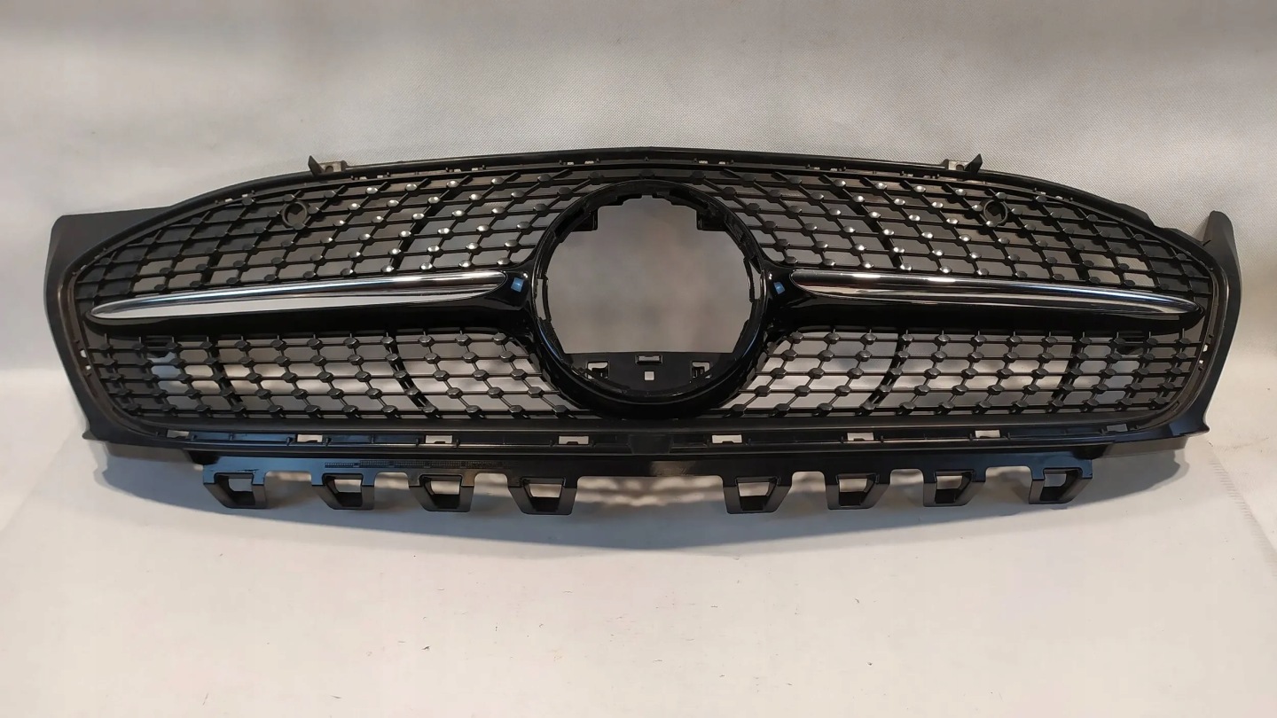Mercedes-Benz CLA C118 Kühlergrill FRONTGRILL Kühlergitter A1188880000 - Thumbnail 1