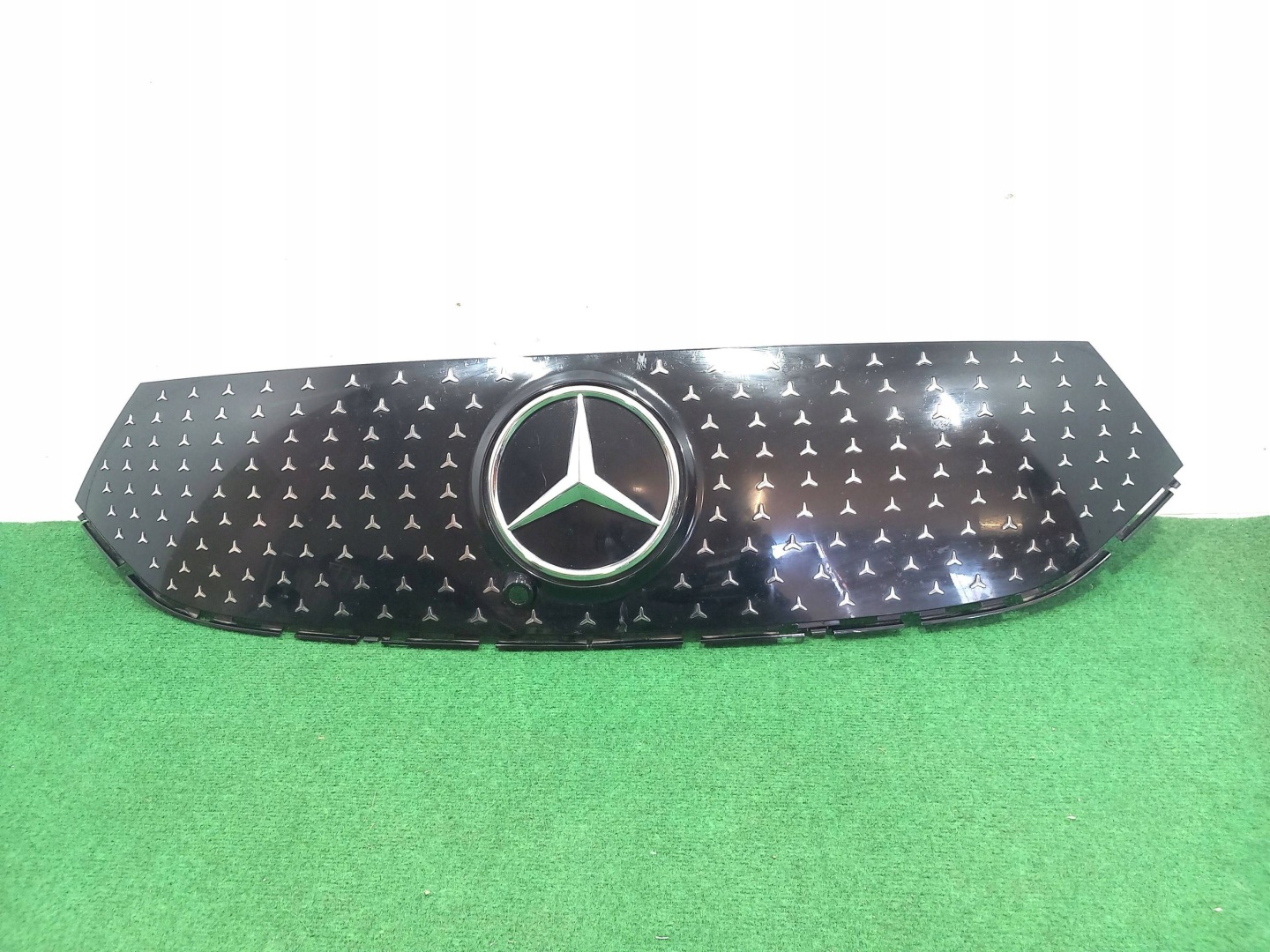 Mercedes-Benz EQB W243 Kühlergrill FRONTGRILL Kühlergitter A2438886200 - Thumbnail 1