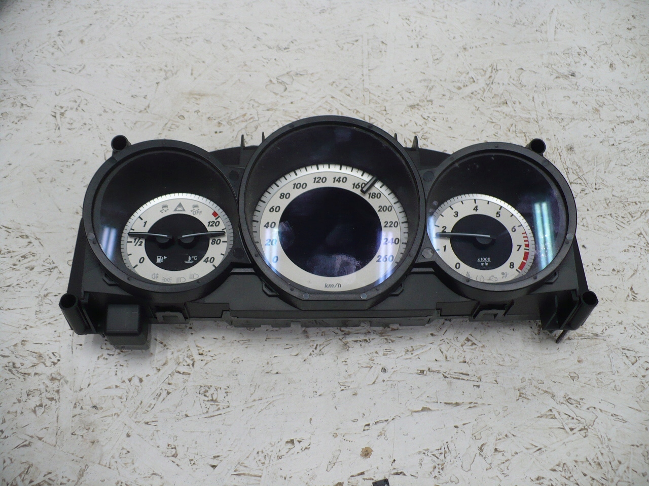Mercedes-Benz CLS W218 A2189005804 Screen Kombiinstrument Tacho - Thumbnail 1