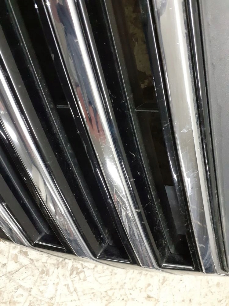 VW Passat B7 Kühlergrill FRONTGRILL Kühlergitter 3AA853651 - Thumbnail 5