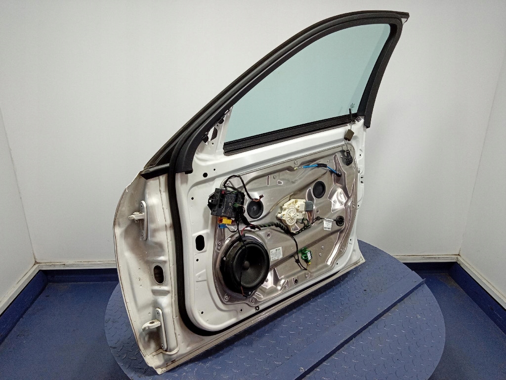 Mercedes-Benz E-Klasse W212 Tür Vorne Rechts Limousine Door Porta Porte - Thumbnail 10