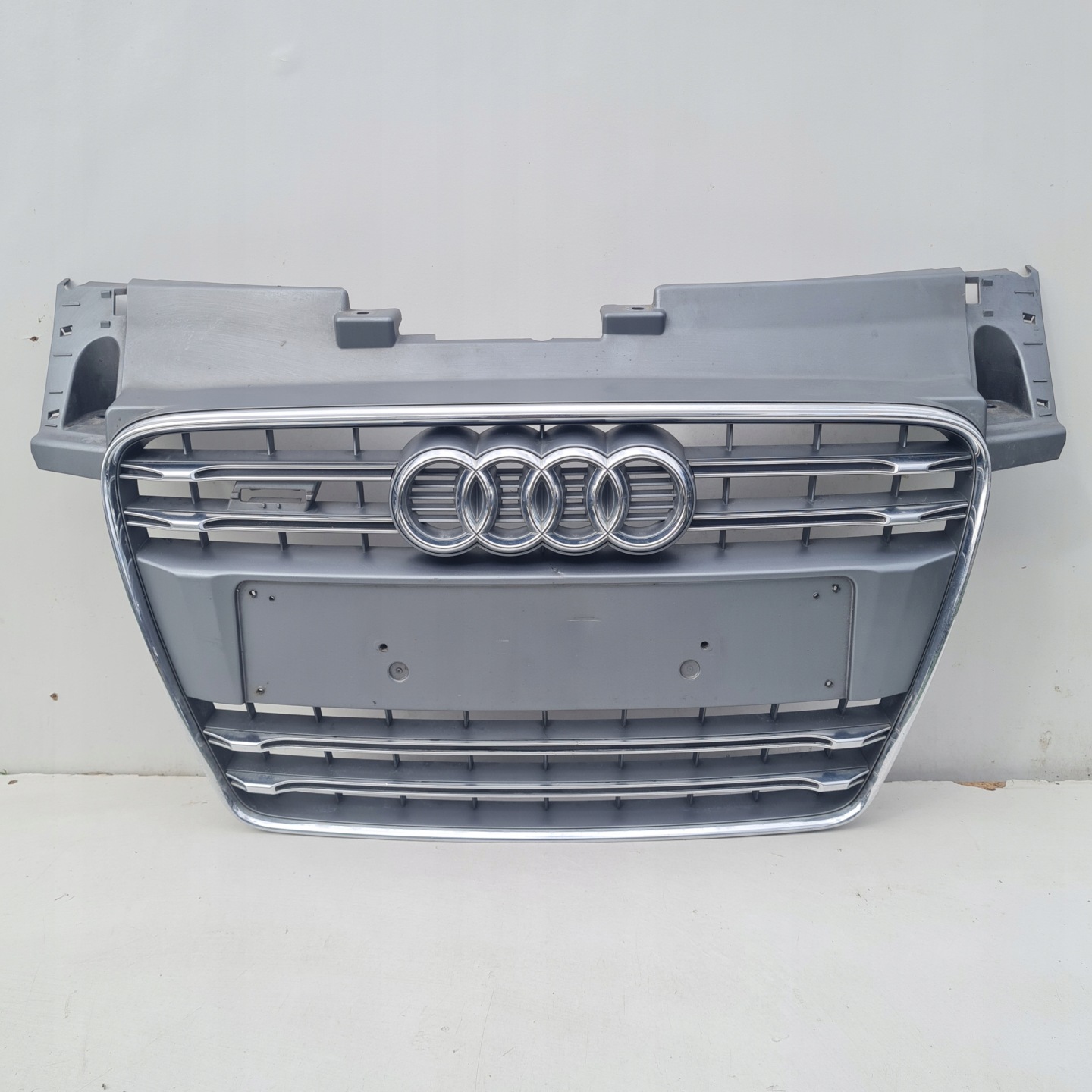 Audi 8J0 Kühlergrill FRONTGRILL Kühlergitter 8J0853651JF - Thumbnail 1
