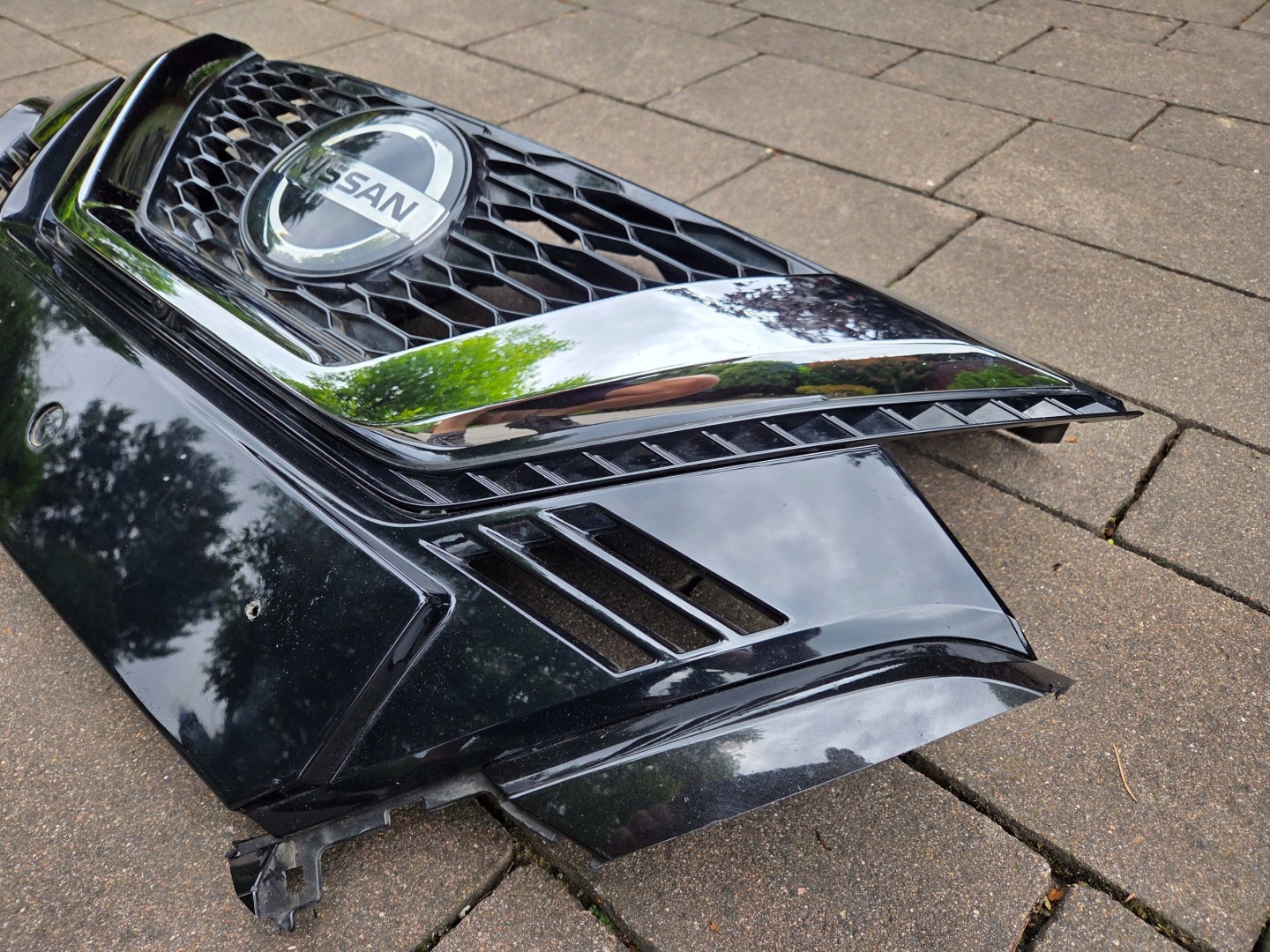 Nissan Qashqai J11 Kühlergrill FRONTGRILL Kühlergitter LETNAATRA - Thumbnail 7