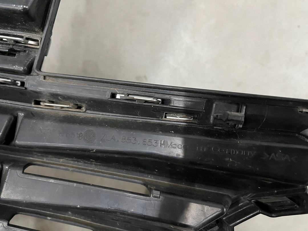VW Transporter T6 Kühlergrill FRONTGRILL Kühlergitter 7LA853653H - Thumbnail 11