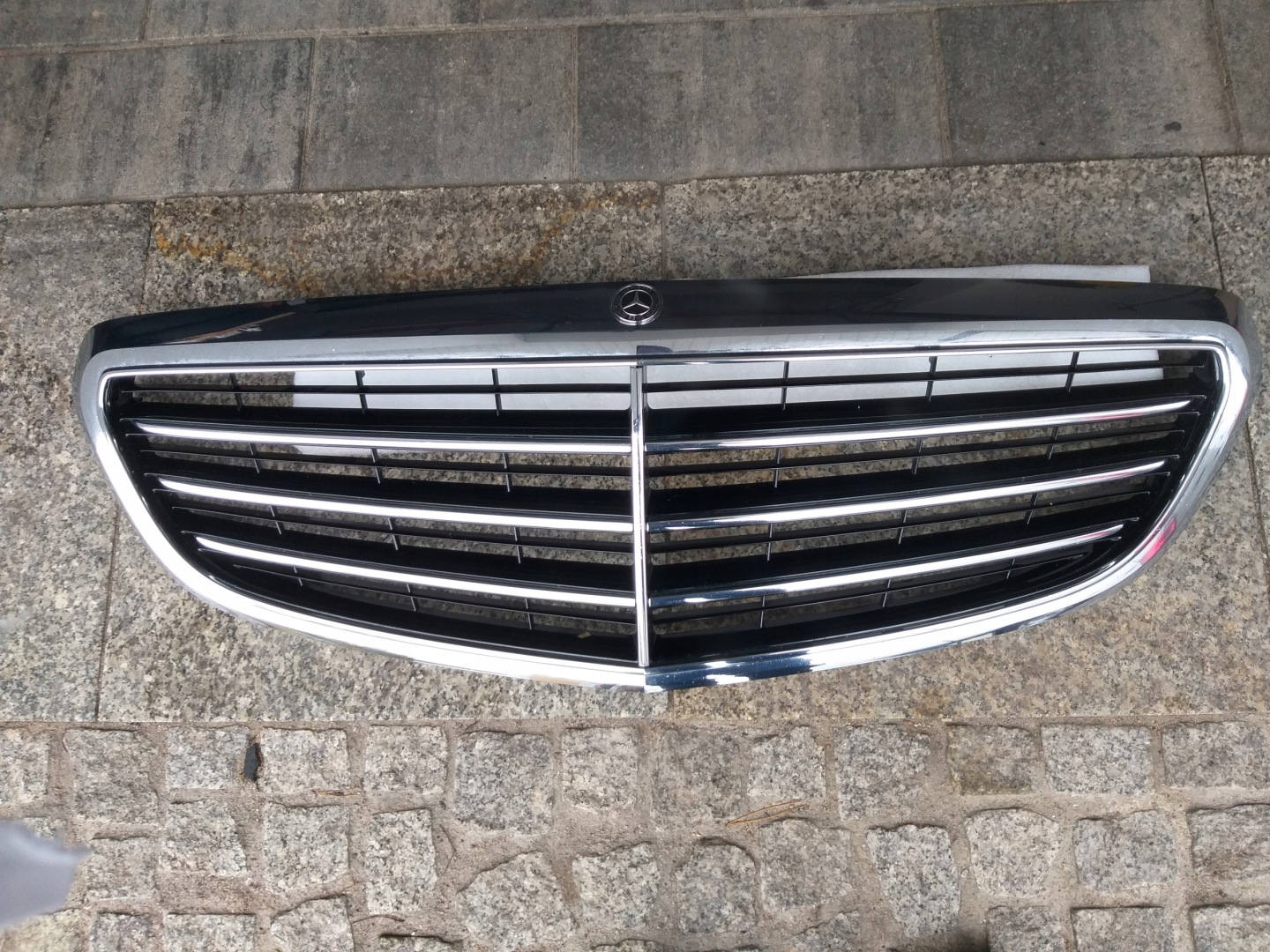 Mercedes-Benz C-Klasse W205 Kühlergrill FRONTGRILL Kühlergitter W2058806606 - Thumbnail 1