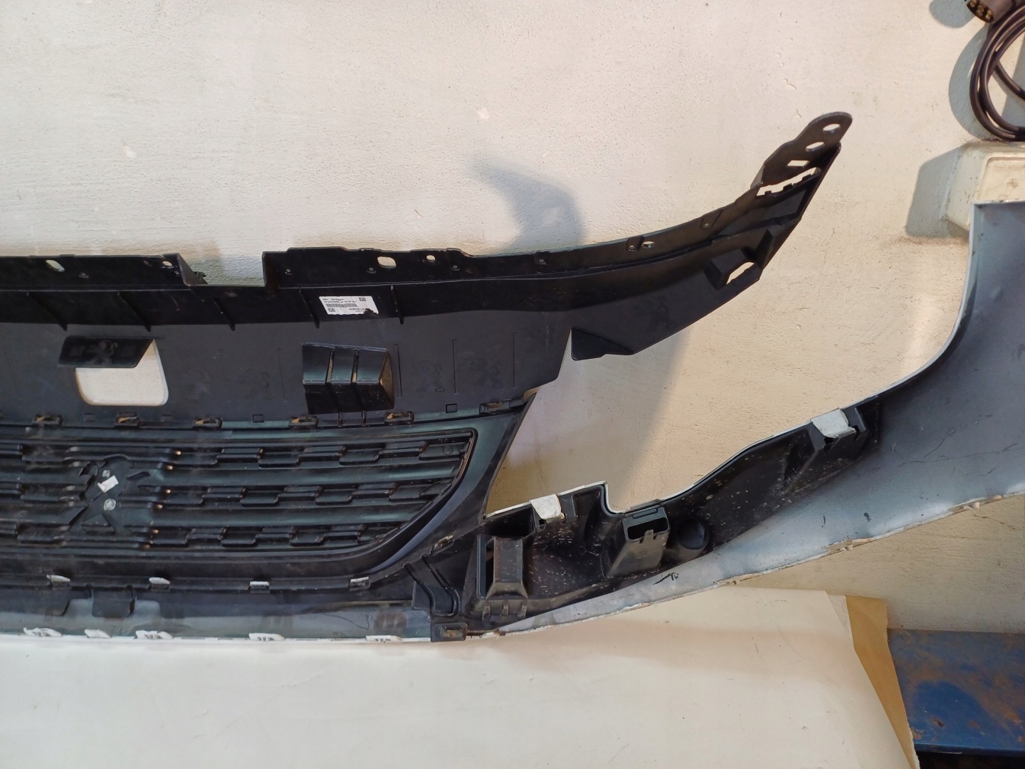 Peugeot Partner 7* Kühlergrill FRONTGRILL Kühlergitter 9818281980 - Thumbnail 12