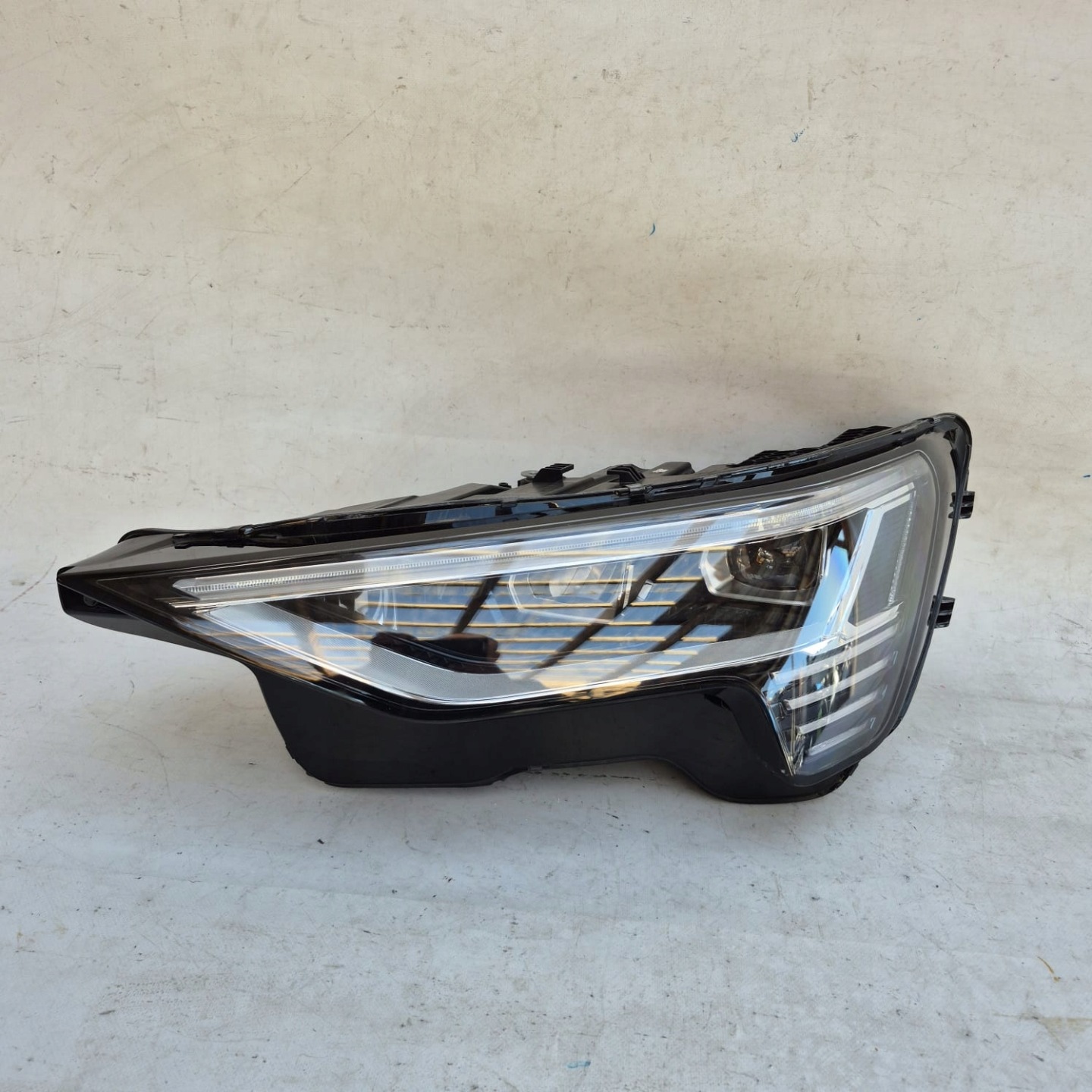 Frontscheinwerfer Audi Q8 e-tron 4KE941039MI LED Links Scheinwerfer Headlight - Thumbnail 1