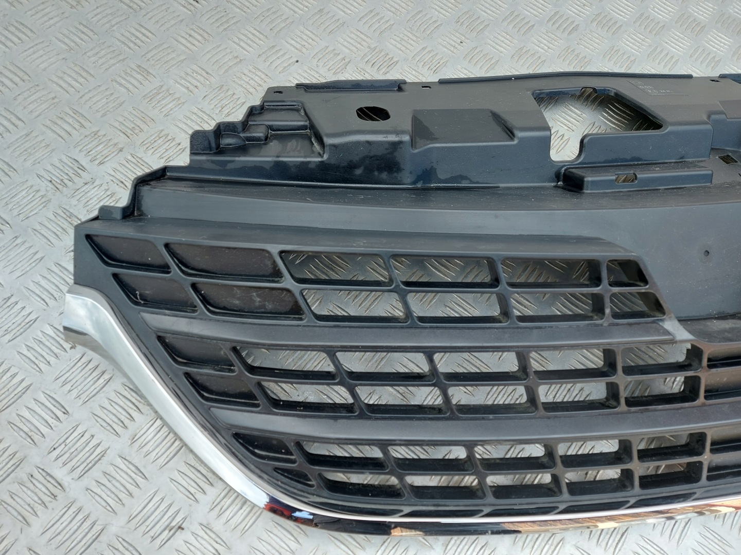 Renault Trafic L Kühlergrill FRONTGRILL Kühlergitter 623105226R - Thumbnail 2