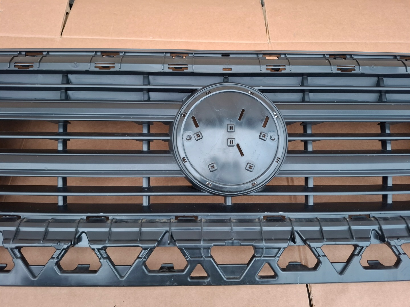 VW Crafter Kühlergrill FRONTGRILL Kühlergitter - Thumbnail 6