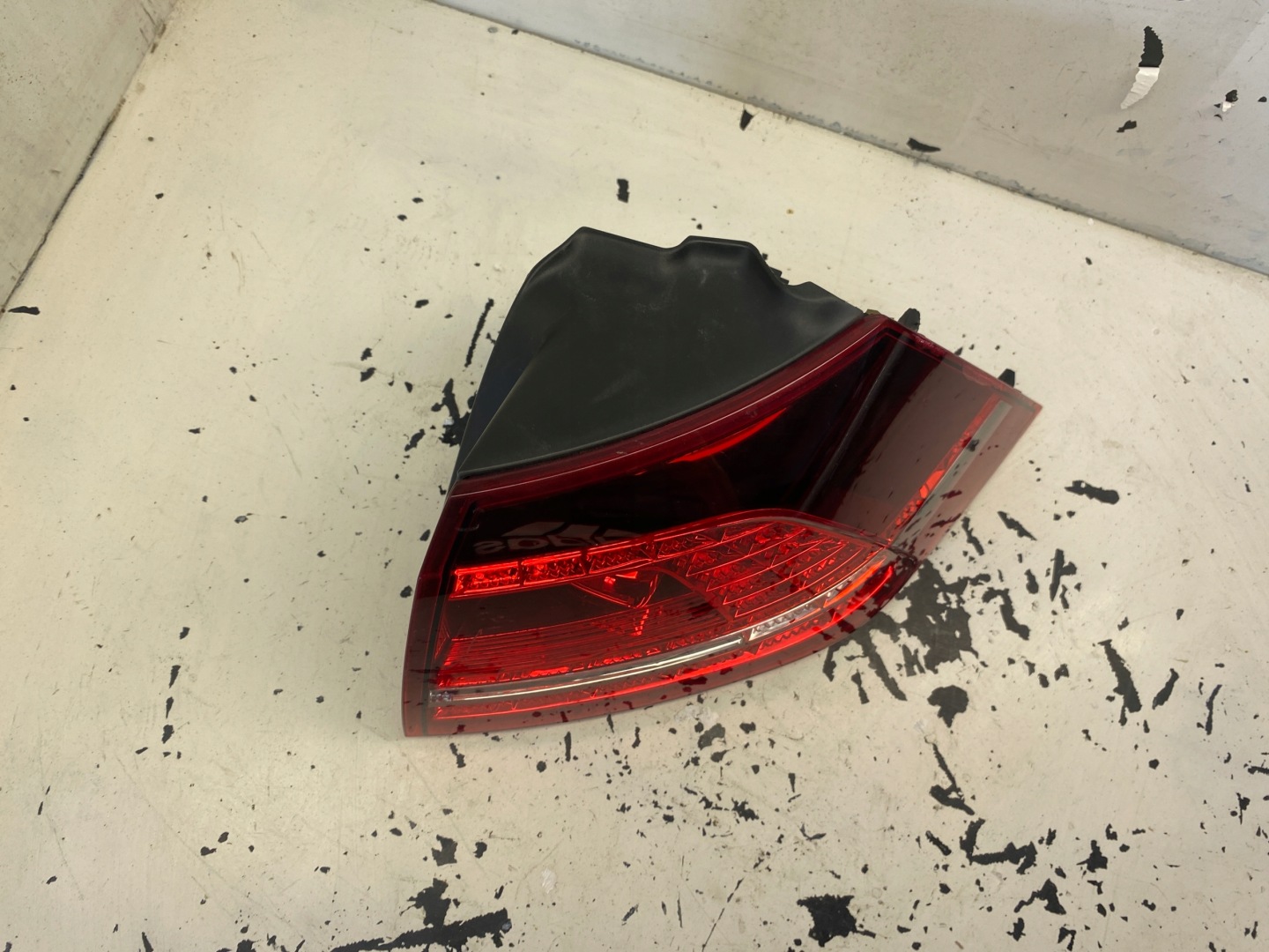 VW Golf V Rückleuchte 5G0945208 Rearlamp - Thumbnail 8
