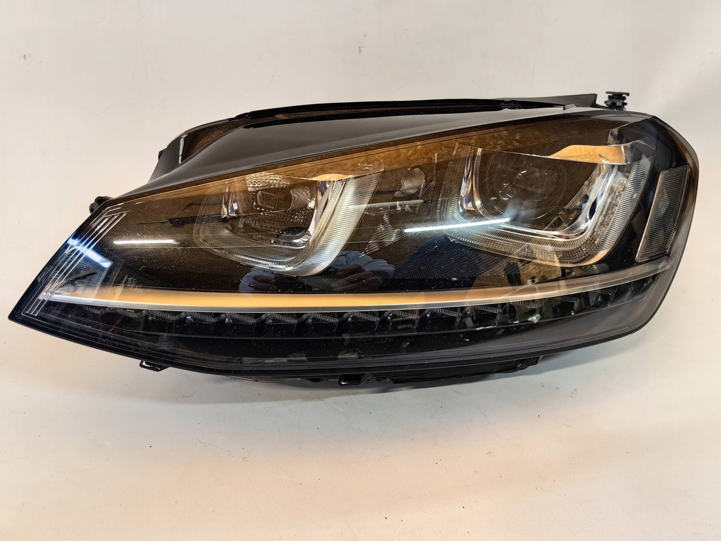 Frontscheinwerfer VW Golf V 5G1941033E LED Links Scheinwerfer Headlight - Thumbnail 1