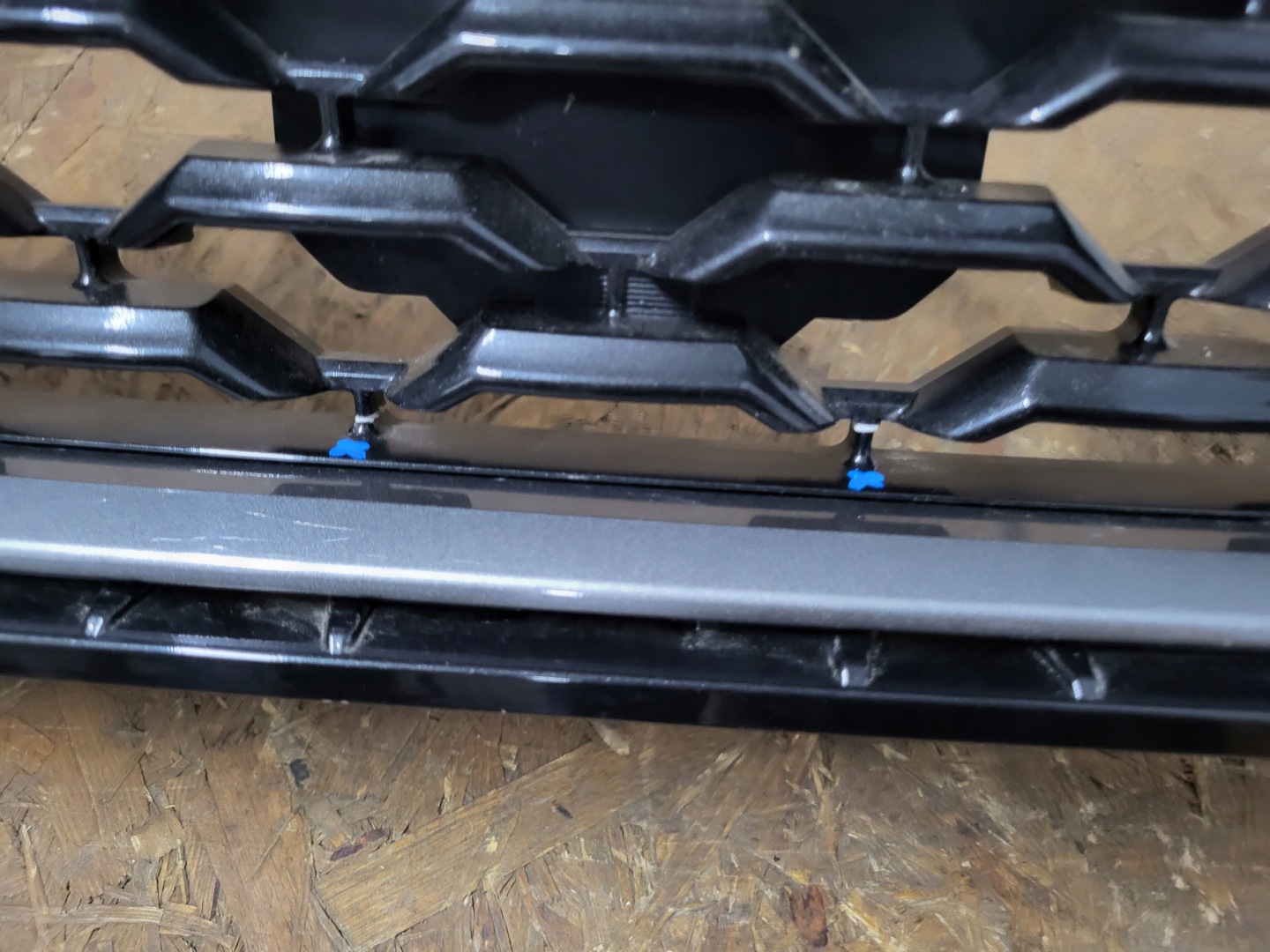 Toyota Corolla E170 Kühlergrill FRONTGRILL Kühlergitter - Thumbnail 7