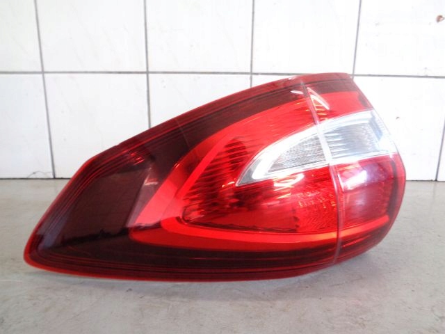 Ford C-MAX II DXA Mk2 Rückleuchte F1CB13404BE Rearlamp - Thumbnail 1