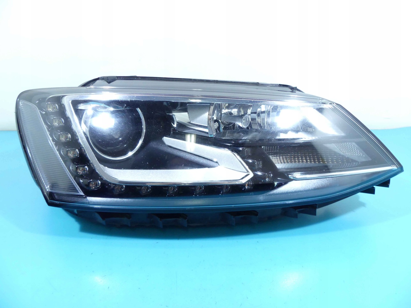 Frontscheinwerfer VW Jetta 5C7 5C7941752E Bi-Xenon Rechts Scheinwerfer Headlight - Thumbnail 1