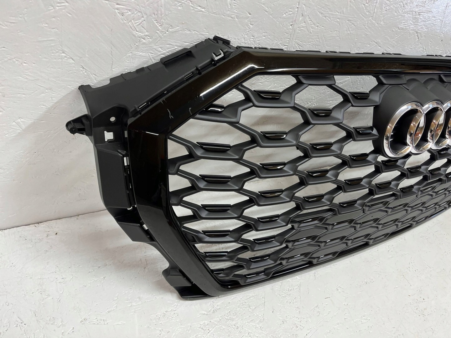 Audi Q3 Kühlergrill FRONTGRILL Kühlergitter 83F853651 - Thumbnail 2