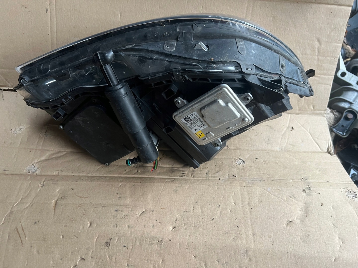 Frontscheinwerfer Mercedes-Benz C-Klasse W204 A2048208339 LED Links Headlight - Thumbnail 8