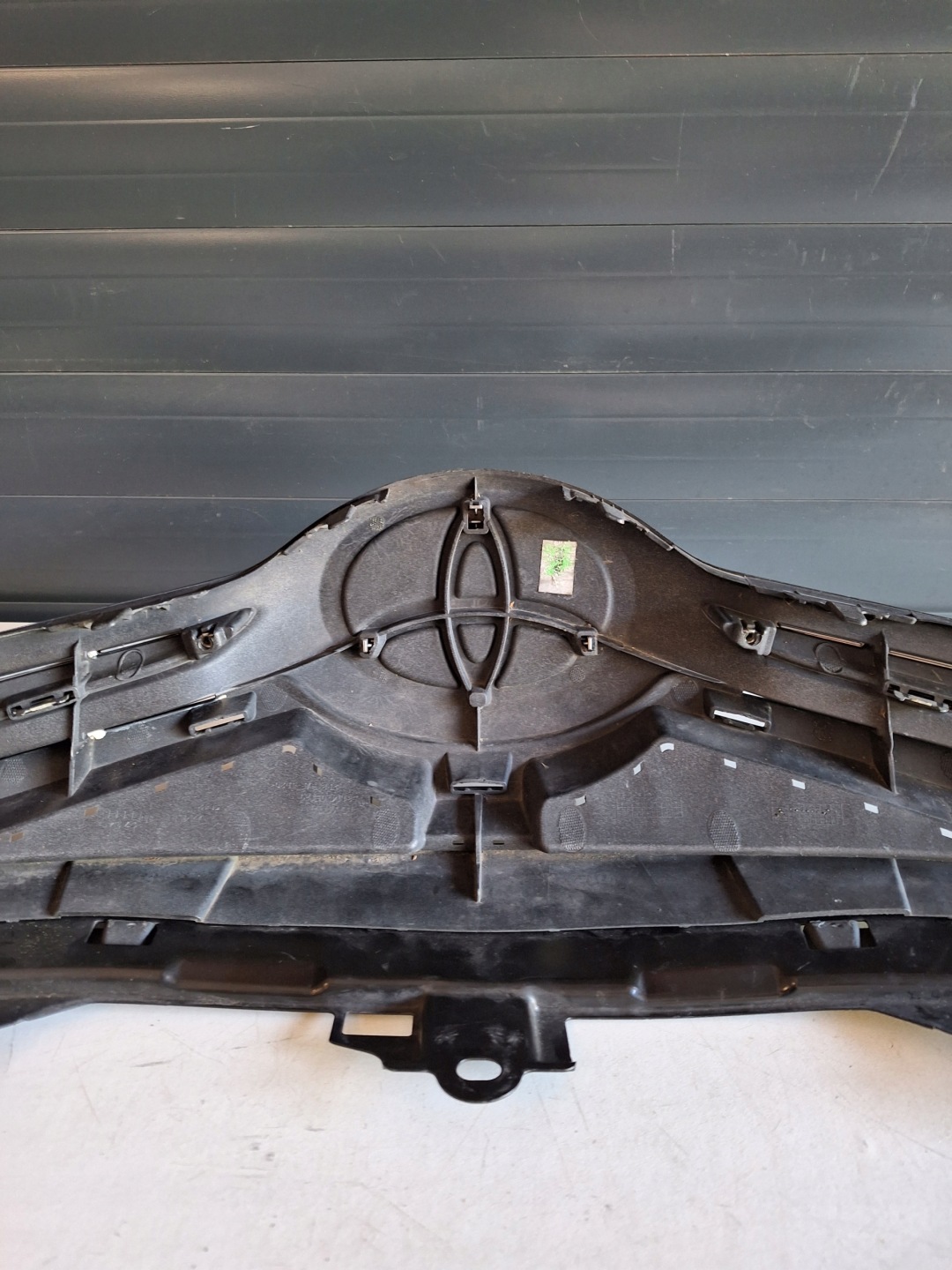 Toyota Avensis T27 Kühlergrill FRONTGRILL Kühlergitter 5311405120O - Thumbnail 7